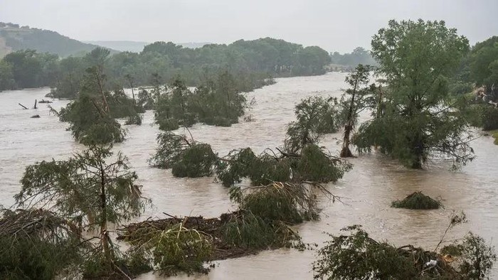 Banjir Bandang Texas: Tragedi Kematian 32 Orang yang Mengejutkan Dunia