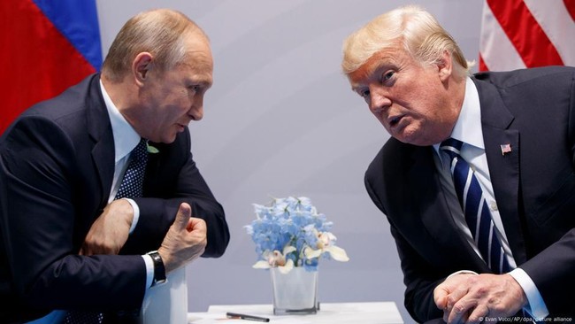 Trump Terancam Kena Proses atas Percakapan dengan Putin