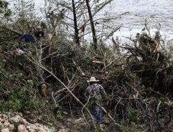 Banjir Bandang Texas: 43 Tewas, Puluhan Hilang, Bencana Berkepanjangan