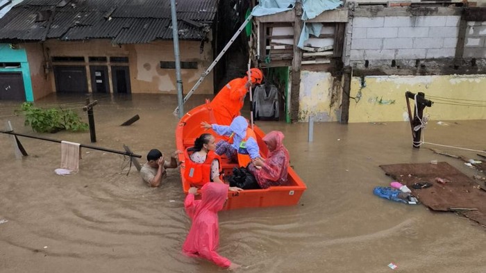 Banjir Jakarta, 53 RT Terendam: Kenapa Kembali Terjadi?