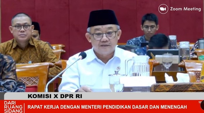 Mendikdasmen Usulkan Dana Rp 71,11 T untuk Wajib Belajar 13 Tahun dan Vokasi, Apakah Cukup?