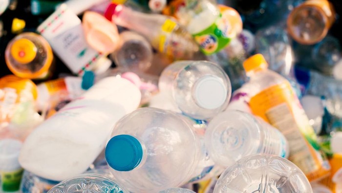 Viral Pria di Bogor Histeris Usai Ketahuan Warga Buang Sampah Sembarangan