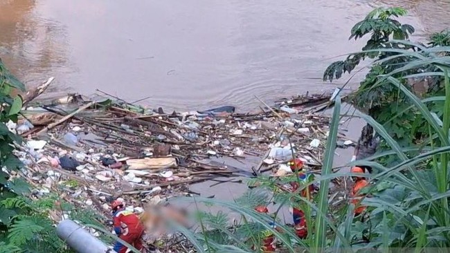 Dugaan Terbaru: Mayat Pria Tanpa Kepala di Ciliwung, Misteri yang Guncang Kota
