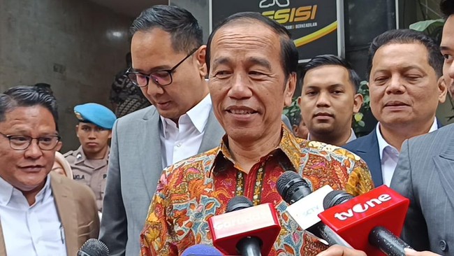 **3 Hal Soal Laporan Jokowi terkait Tudingan Ijazah Palsu Naik Penyidikan**