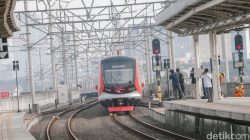 **Pelempar Batu KRL Baru di Bogor Diserahkan ke Polisi, Ancaman Keamanan Transportasi Terungkap**