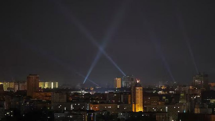 Besar-Besaran, Rusia Serang Ukraina Dengan 597 Drone dan 26 Rudal: Bencana Baru di Horizon!