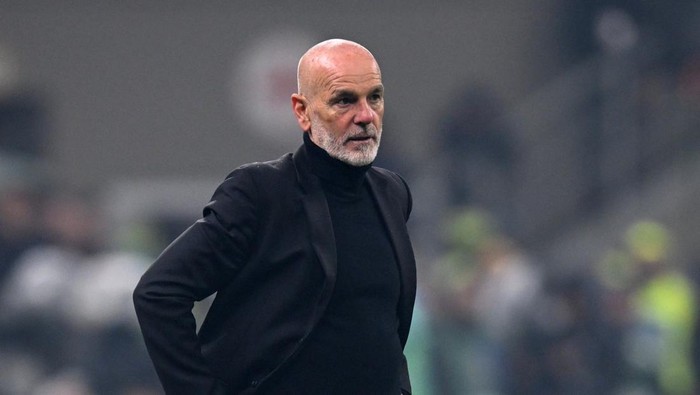 Stefano Pioli Kembali ke Italia, Jadi Pelatih Fiorentina, Setelah Dipecat Al Nassr