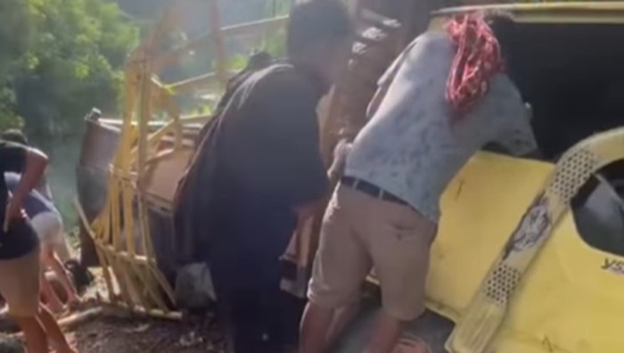 Tragedi Maut di Toraja Utara: Truk Angkut 20 Penumpang Terguling, 4 Tewas