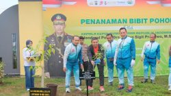 Kapolri-Kapolda Tanam Pohon di Riau, Komitmen Jaga Lingkungan dan Tren Hijau