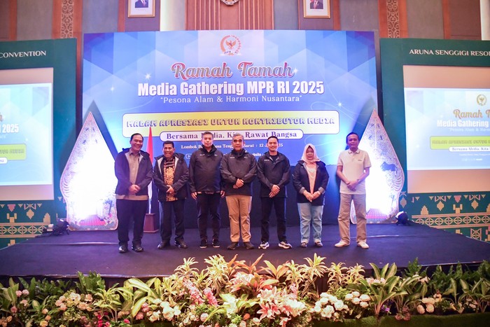 Ahmad Muzani Puji Sinergi MPR dan Wartawan Parlemen - Update 1