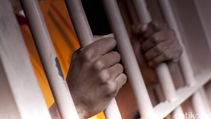 **3 Orang Tersangka Jual Data Konsumen Ekspedisi, Polisi Ungkap Peran Masing-Masing**