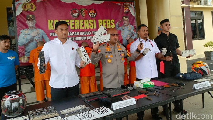 Polisi Tangkap Komplotan Curanmor di Serang, Sudah Beraksi di 50 Lokasi dalam 6 Bulan