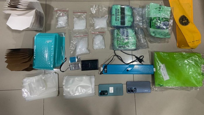 Muda-Mudi Diciduk Pakai Narkoba di Kos Jakpus, 2 Kg Sabu Tersembunyi dalam Teh China.
