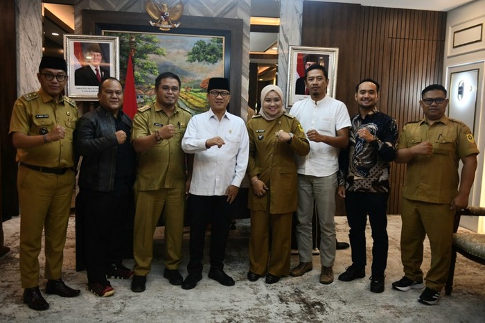 Mendes Yandri Protes Lelang Tanah 800 Hektar di Sukaharja-Sukamulya: