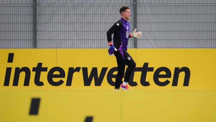 Marc-Andre ter Stegen dan Friksi di Ruang Ganti Barcelona: Fenomena yang Menggemparkan Dunia Bola