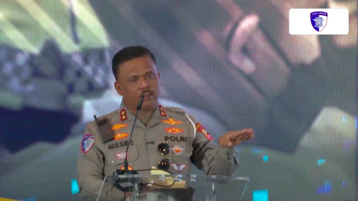**Korlantas Polri Gencarkan 'Polantas Menyapa' di Operasi Patuh 2025, Target Hari Ketiga Capai Ribuan Pelanggaran**