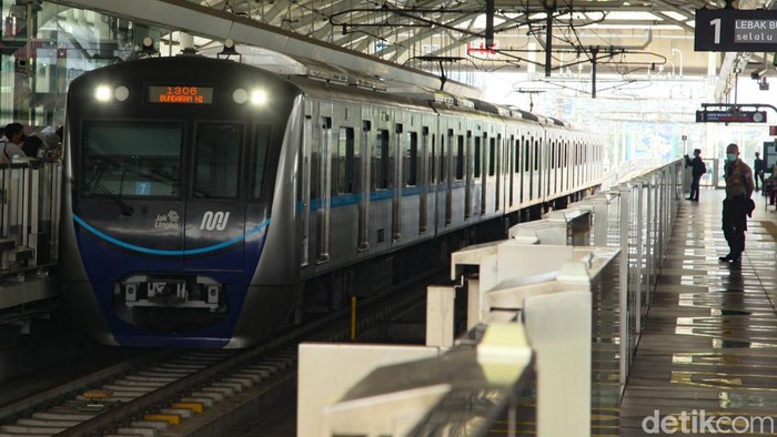 **MRT Timur Barat Siap Beroperasi: Medan Satria Bekasi hingga Tomang Dijadwalkan Selesai 2025**