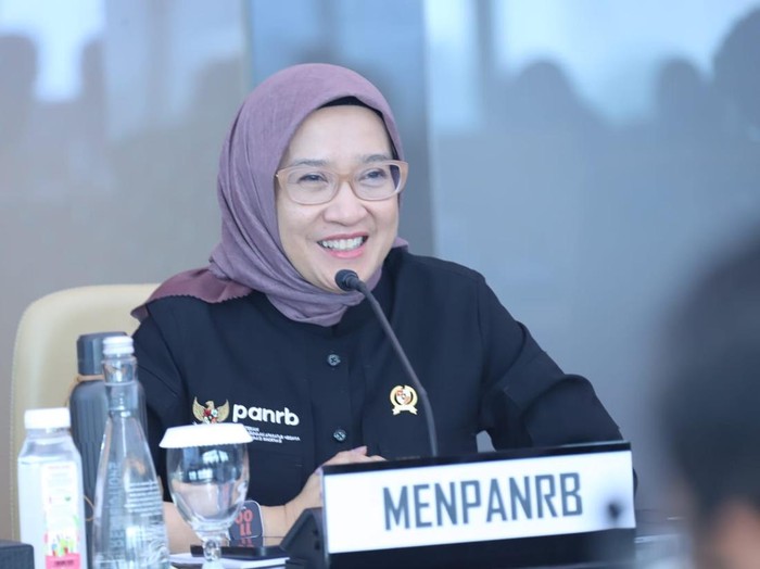MenPAN-RB Senang Ada Hoegeng Awards: Polisi Bisa Teladani Sosok Hoegeng - Update 1