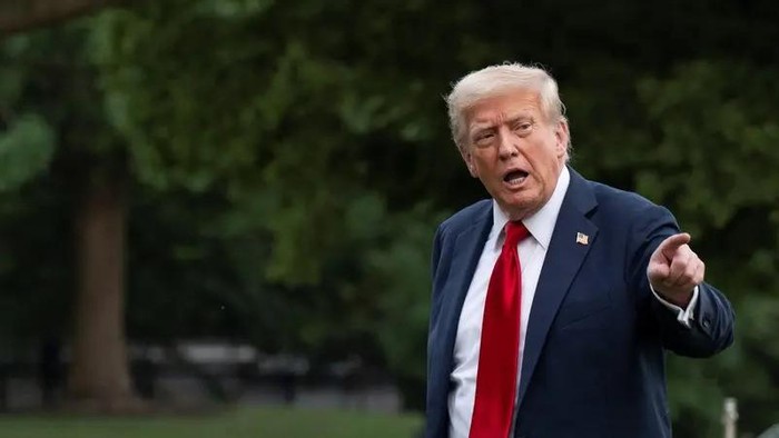 Heboh TV Pakistan Cabut Berita Trump, Apa yang Sebenarnya Terjadi?