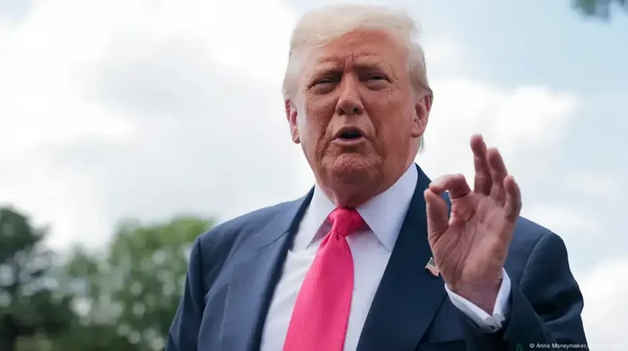 Trump Desak Pengadilan Rilis Dokumen Kasus Epstein: Apakah Ada Rahasia Tersembunyi?