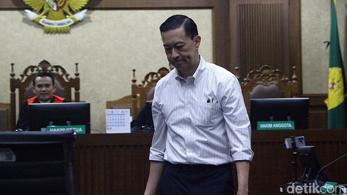 Hakim Abaikan Keterangan Eks Menteri BUMN, Vonis Tom Lembong Diumumkan Tanpa Sangkal! #Hukum #BUMN #TomLembong