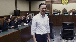 “Tom Lembong Dijatuhi 4,5 Tahun Penjara: Hakim Pastikan Tidak Ada Niat Jahat”