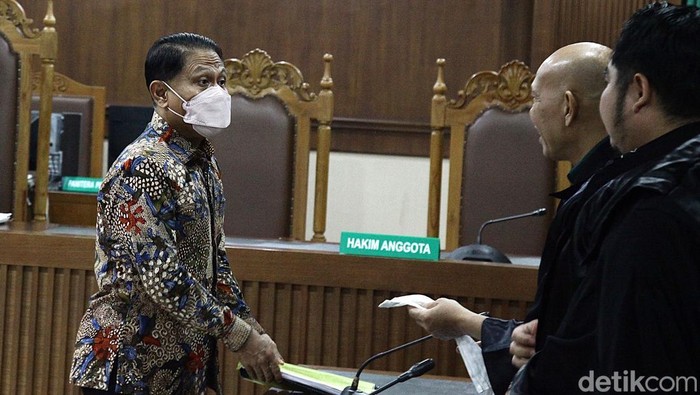 **Sidang Tuntutan Eks Ketua PN Surabaya di Kasus Ronald Tannur Digelar 28 Juli: Rudi Suparmono Hadapi Peradilan**