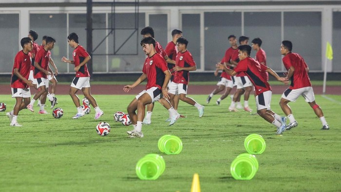 Menpora Dito Kasih Prediksi Skor Indonesia Vs Malaysia di Piala AFF U-23: Siapa yang Akan Menang?