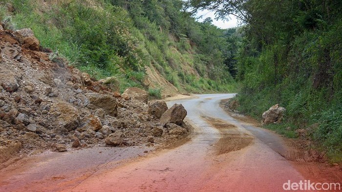 Tanah Longsor di Pakistan: Tragedi 5 Nyawa, 15 Hilang Misterius
