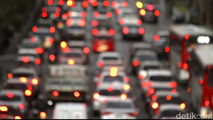 Info Kepadatan Lalin di Tol Arah Jakarta: Halim-Cawang Kunciran-Tomang - Update 1