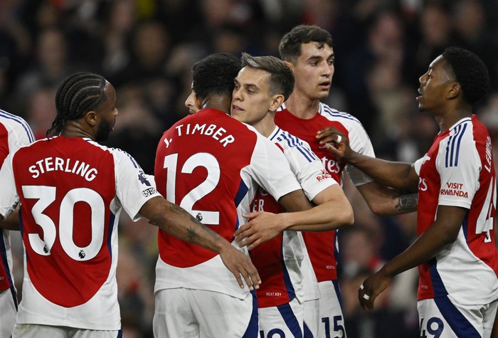 **Siklus Menjanjikan Arsenal: Tiga Runner Up, Lalu Juara?**