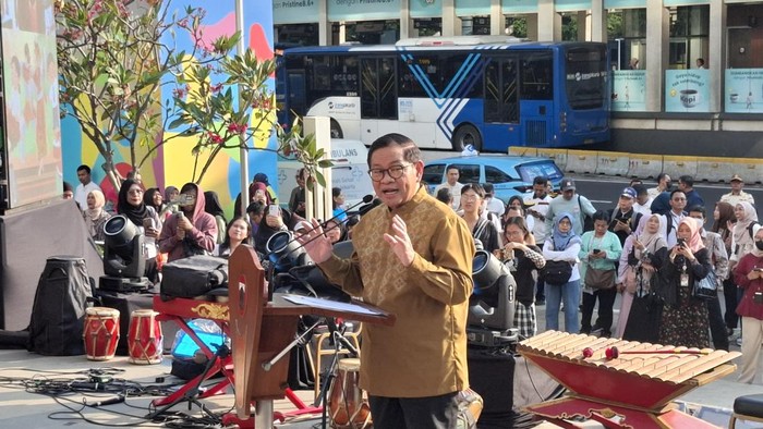 Pramono Resmikan Ruang Seni Siswa di Sarinah, Ini Harapannya untuk Masa Depan Generasi!