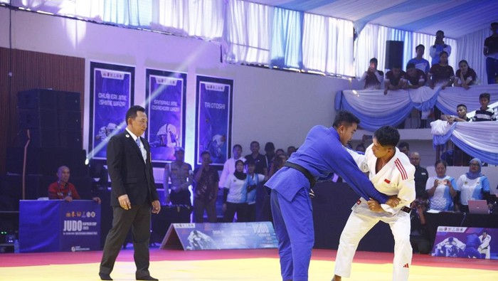 Kapolri Jadi Wasit Kejuaraan Judo Kapolri Cup 2025: Gaya Baru Olahraga dan Keamanan