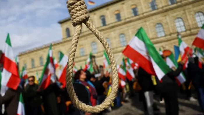 Iran Hukuman Mati 2 Anggota Terlarang Setelah Serangan Mortir pada Infrastruktur