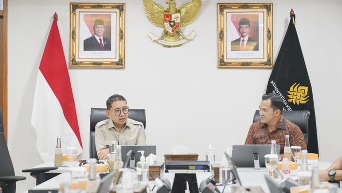Menbud Terima Audiensi Bupati Pulang Pisau, Bahas Pelestarian Budaya - Update 1