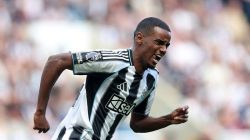 **Isak ke Liverpool Gagal Jika Newcastle Tidak Dapatkan Striker Baru**