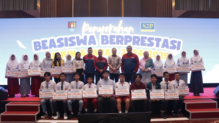 PT S2P Bekali Siswa Penerima Beasiswa Motivasi dan Persiapan Karier - Update 1