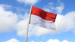 **Semarakkan HUT RI, Mensesneg Prasetyo Hadi Instruksikan Pemasangan Bendera Merah Putih di Seluruh Indonesia**