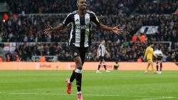“Liverpool Cicil Beli Isak: Strategi Cerdas atau Deposisi Klaim Kejayaan?”