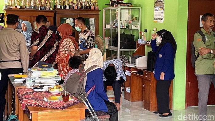 80 Siswa di Kulon Progo Diduga Keracunan, Menu Makan Bergizi Gratis Jadi Sorotan