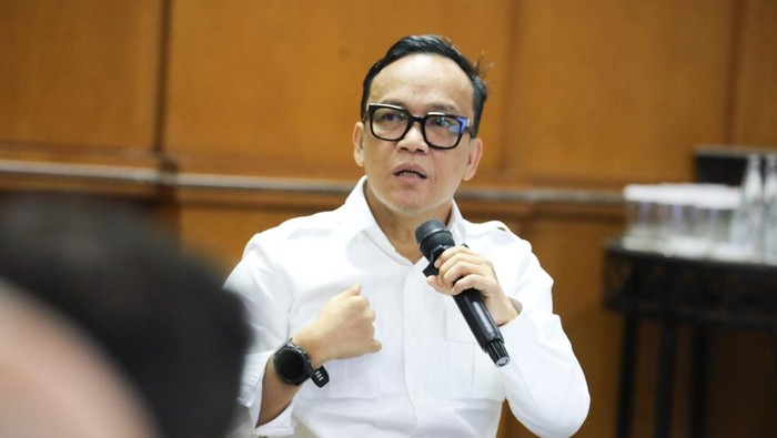 Amnesti-Abolisi: Salju di Hati Prabowo, Badai di Dunia Politik Indonesia