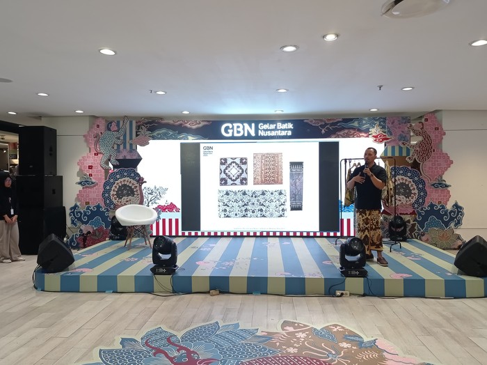 Membeli Wastra Nusantara Sama Dengan Membantu Perekonomian Masyarakat - Update 1