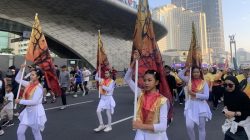 “Parade JWFF di Bundaran HI, Warga Senang Jalan Sehat Lihat Marching Band”
