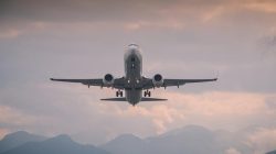 “Pria Teriak Bom di Pesawat Lion Air Diamankan Polisi, Sanksi Pidana Menanti”