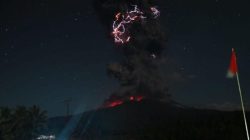 Gunung Lewotobi Laki-laki Erupsi Kembali, Bentuk Gunung dan Hidup Warga Berubah Drastis