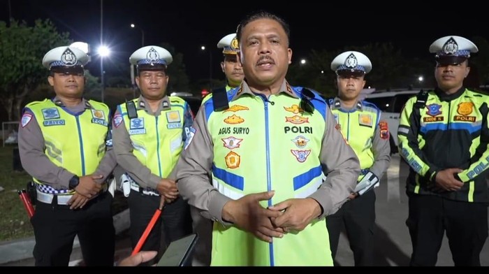 **Kakorlantas Tinjau Tol Brebes-Jakarta, Pastikan Jajaran Siaga Atur Lalin-Antisipasi Laka**