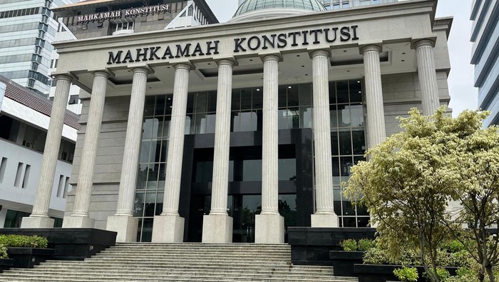 Langka, Warga Minta MK Batalkan Putusannya Sendiri Soal Pemisahan Pemilu-Pilkada