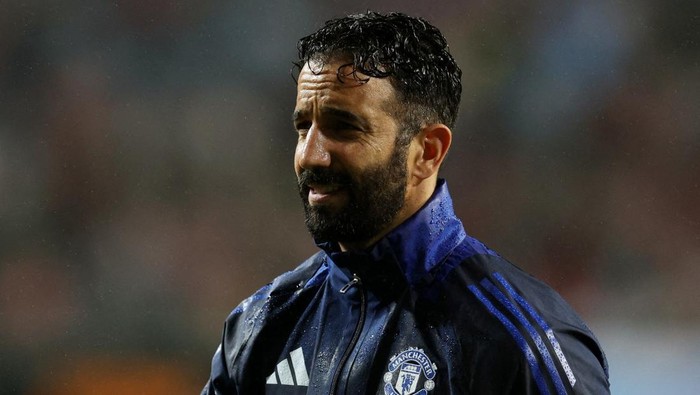 **Amorim Bersyukur atas Kritik Fernandes Soal Mental MU**
