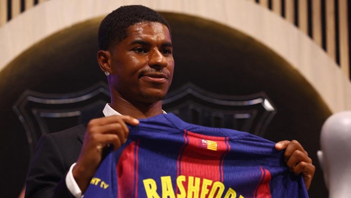 **Mantan Presiden Barcelona, Joan Gaspart, Bandingkan Rashford dan Nico Williams**