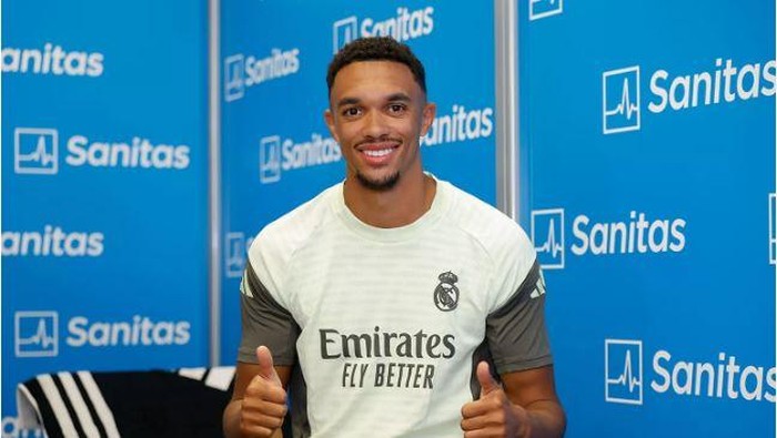 **Barca Selesai Tur Asia, Madrid Siap Hadapi Pramusim Singkat**